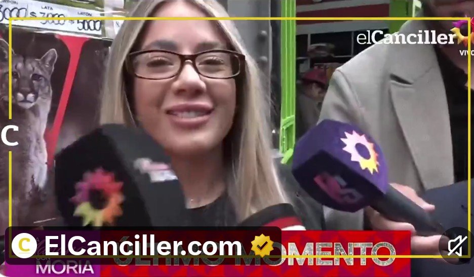 cabrera_ne6826's tweet photo. @todonoticias @A24COM @Cadena3_Rosario @telefenoticias @telenueveC9 @Cronica_ok @PaparazziRevis 
Ayer una vez más el periodismo demostró estar destruido 
Para salir corriendo x está mugrienta que emana olor a chota ..... Ya es mucho https://t.co/JMs7WCTqZx