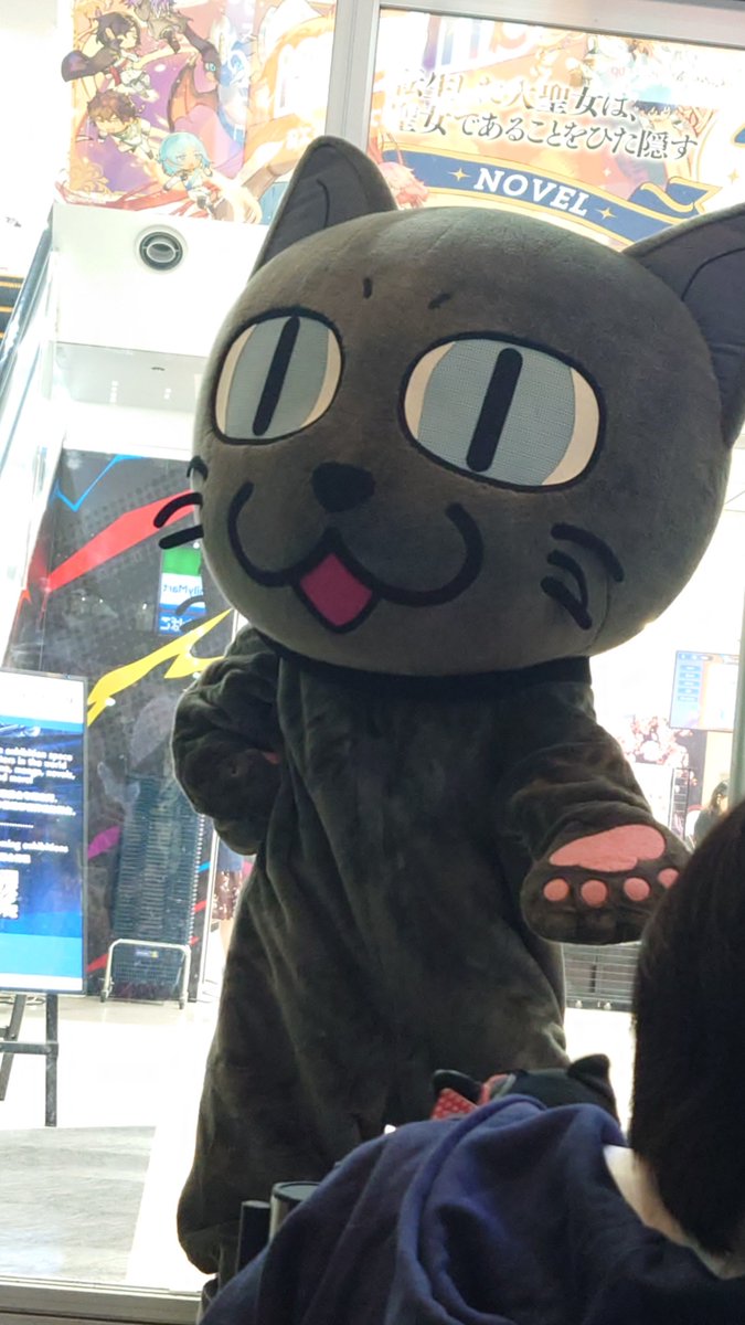 Chacchi7's tweet photo. ステッカー配布会、ありがとうございました！！ 

#dgs
 #DGSneedYOU
#DGS武道館PR隊 https://t.co/L6f79O83iN