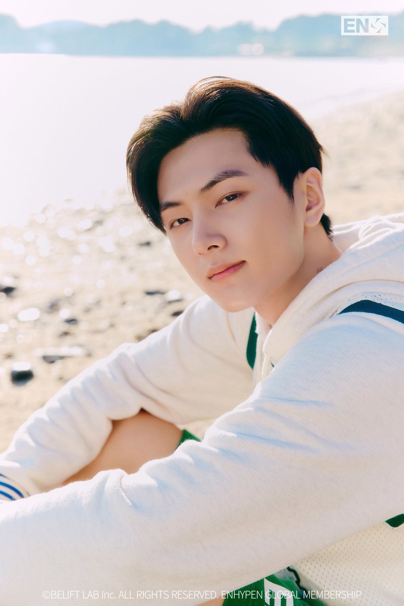 10thstar_J's tweet photo. 'Base camp' ENGENE ANNUAL MAGAZINE Preview #제이 #JAY https://t.co/cGLmhLVcyU