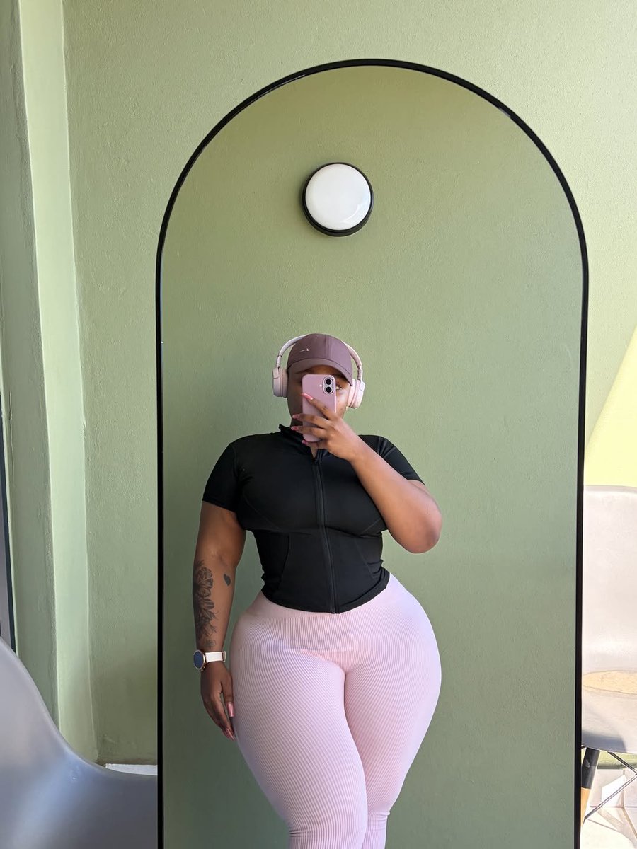 PlusSizeHub_2's tweet photo. kamo.mokgoroane https://t.co/7tF6tlPP50