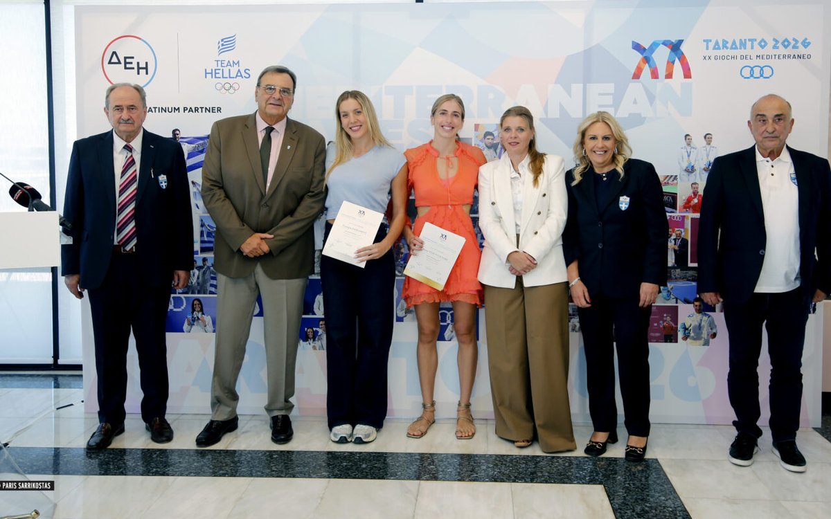 cijmmedgames's tweet photo. ๐ฌ๐ท Hellenic Olympic Committee honours the athletes of Team Hellas at the Mediterranean Games ๐๏ธ
๐ https://t.co/QJFnNh6KIw
#CIJM #ICMG #medgames #SeaUnitesUsAll #playtrue #greece #noc https://t.co/53PjkDlWLW