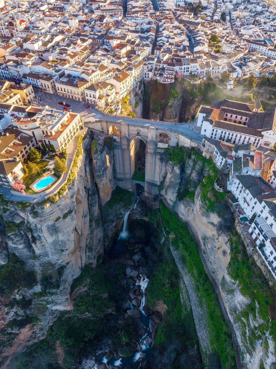 DigiTechReviews's tweet photo. One year with the @DJIGlobal Mini 5 Pro ✨

If you don’t have a DJI Mini drone yet, get one. Being able to chuck it in your bag without a second thought means you’ll be ready to capture aerial views no matter where you go. https://t.co/N6VVMUKBEH