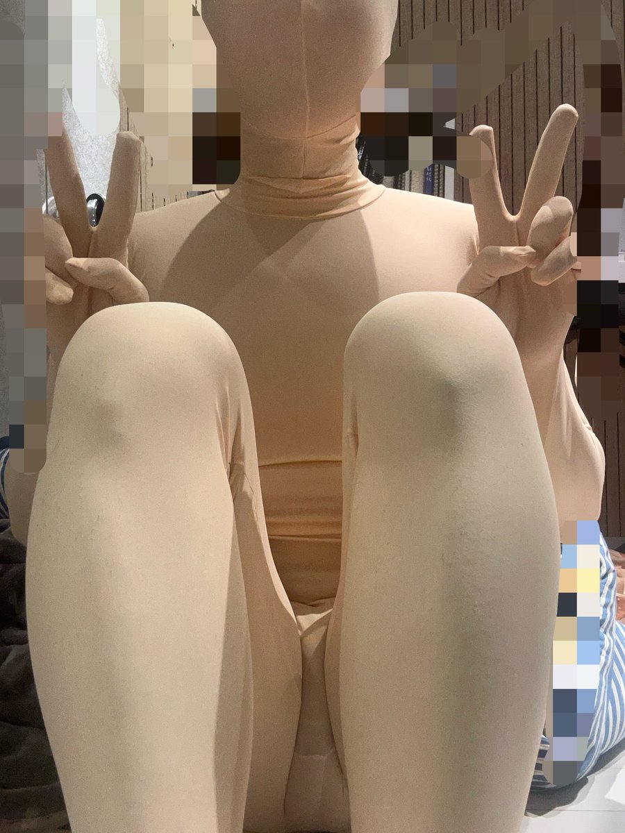 zzggzzgg2's tweet photo. 젠타이 입구 놀자~!

#젠타이 #zentai #kigurumi #키구루미 #스타킹 #cd #타이즈 https://t.co/SJhtLZyuAg