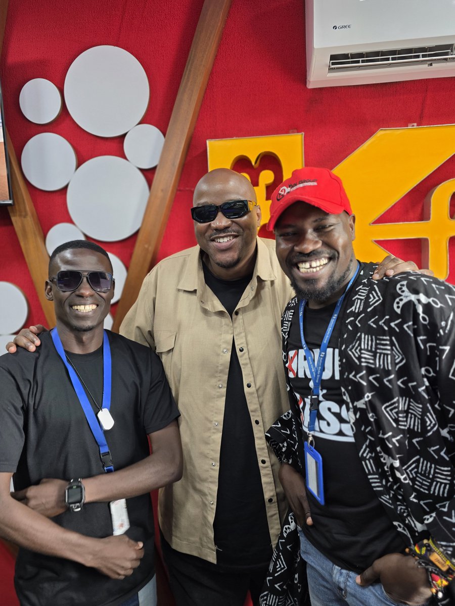 933kfm's tweet photo. Mr So Ug 

#DMightyBreakFast with @beewol &amp; @TheMithMusic https://t.co/MwuEbYrR2o