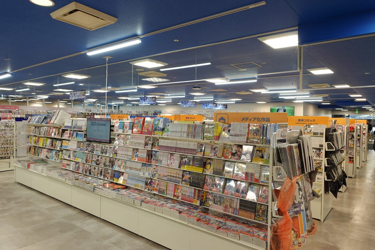 Fukuoka_leapup's tweet photo. ＼いよいよ本日オープン！🎉／
「アニメイトラシック福岡天神」が、
ラシック福岡天神8階にグランドオープン✨

売り場面積をこれまでの4倍に拡大し、
アニメイトの店舗として九州最大規模に！

☕アニメイトグラッテ
⚔️刀剣乱舞万屋本舗
など、九州初出店のショップ・エリアも多数登場👀

「アニメイト二◯加煎餅」の販売など、
オープン記念企画も実施されます！

※10月24日・25日は入場整理券を配付予定。
来店前に最新情報をご確認ください

記事では店内の様子や記念イベントについて紹介🔽
https://t.co/WyDZ7878Vk