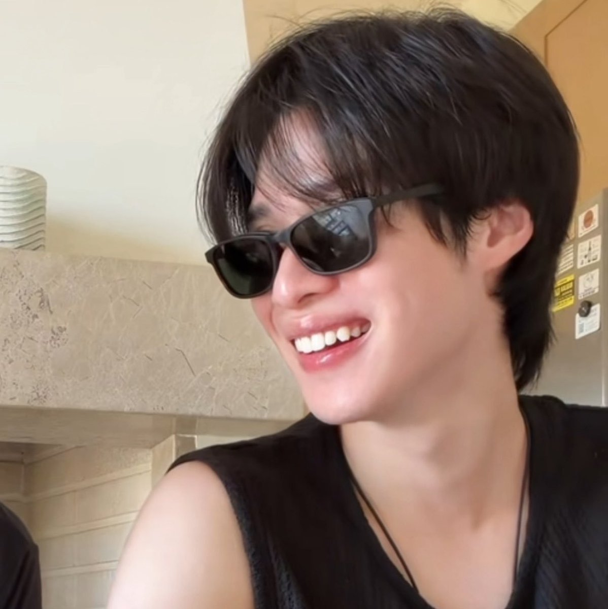 enlqblue's tweet photo. มาตามคุณพีคไม่เบื่อเลยสักวัน วันนี้เป็นพี่ภีม เมื่อวานเป็นคุณบี๋ ผมว่าผมน่าจะใกล้ถอยกลับญปไม่ได้แล้วแหละ อาการหนักมาก ช่วยด้ว- https://t.co/q3vZib2saD