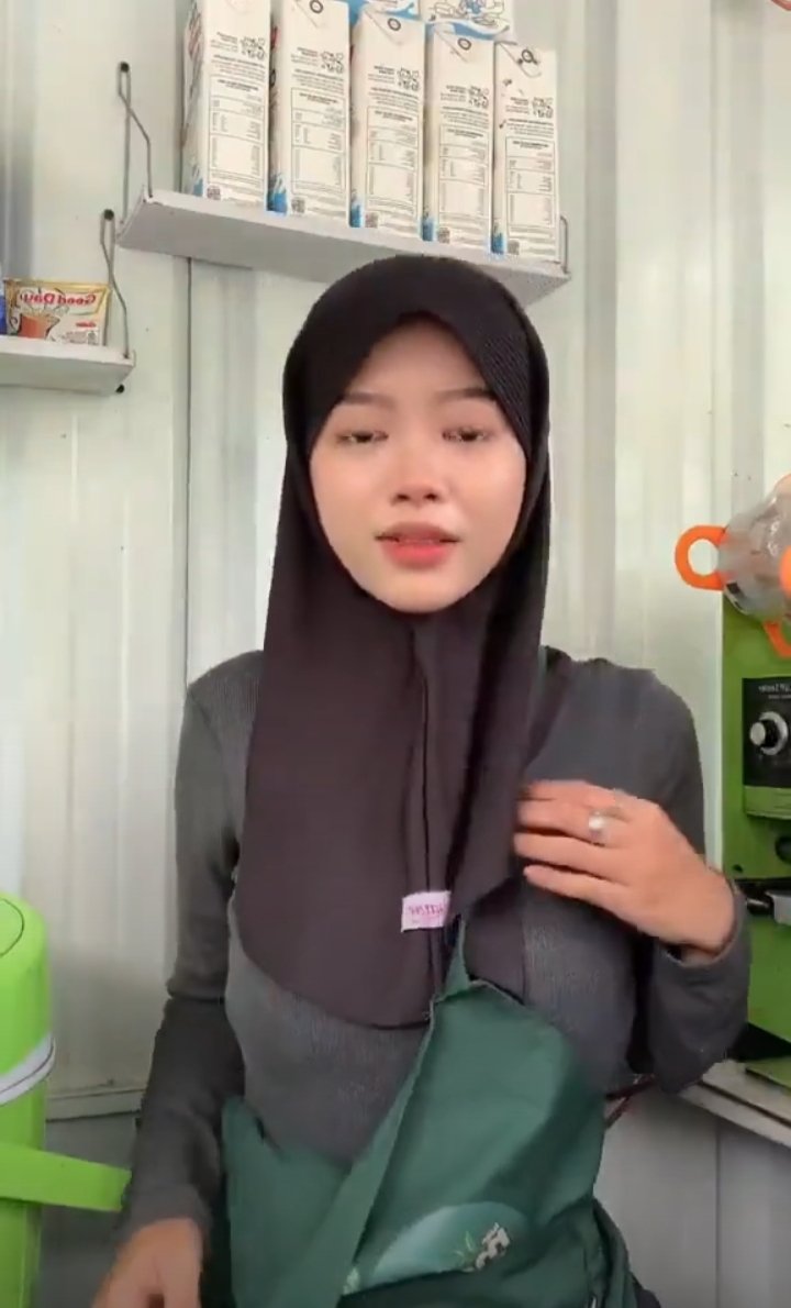 looued's tweet photo. Mumpung warung lagi sepi
https://t.co/1SQoqViNbg https://t.co/JgrMt9g44F