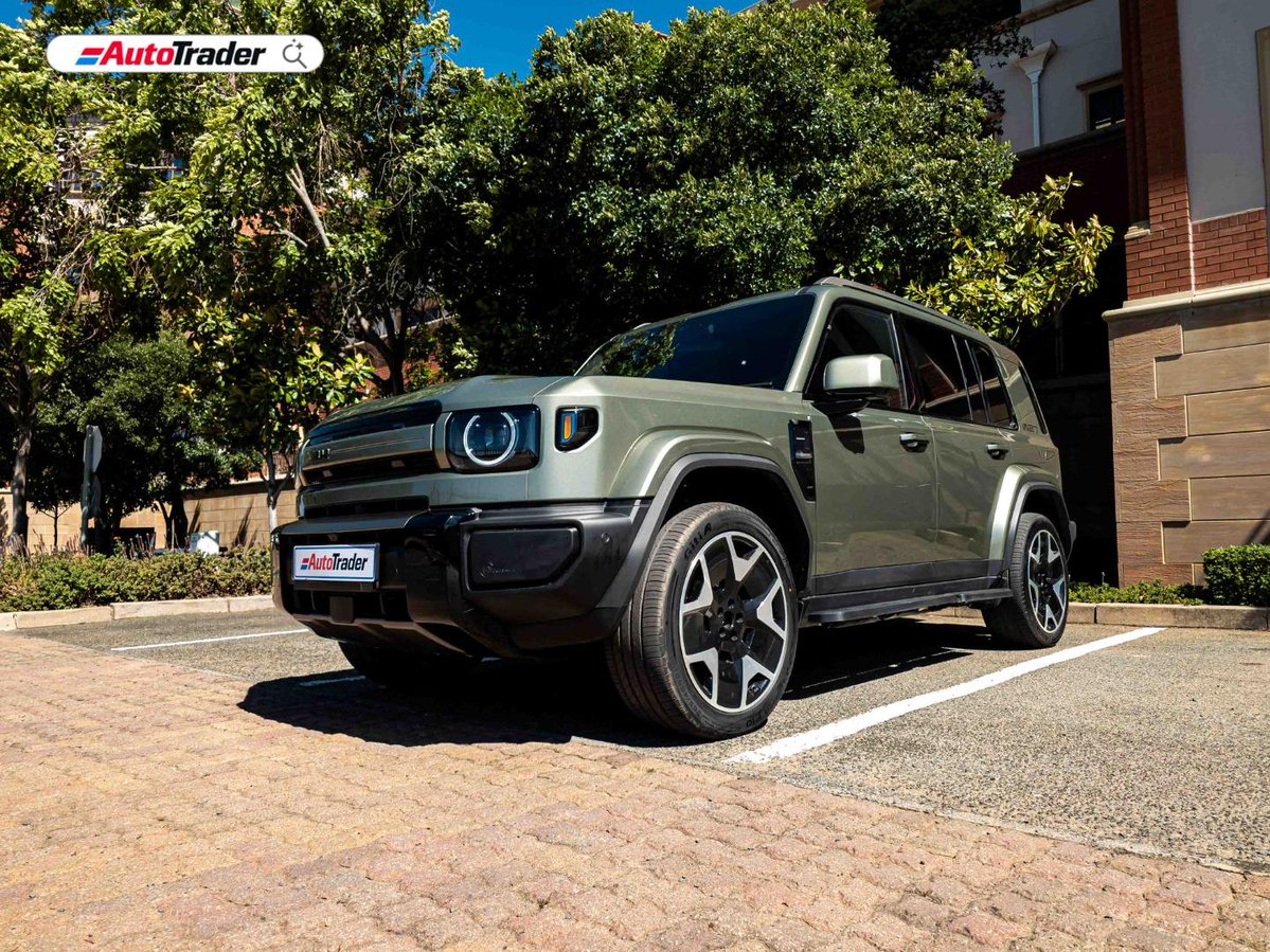 AutoTraderSA's tweet photo. It was a lucky day for us; we were the first publication to drive the iCaur V27 ahead of its local launch in South Africa. Even confined to an office park, we picked up plenty about the vehicle! Check out Taye's thoughts here.👇 
https://t.co/NXBVZxHHQV
@iCAUR_SA https://t.co/bR6QNBN8bL