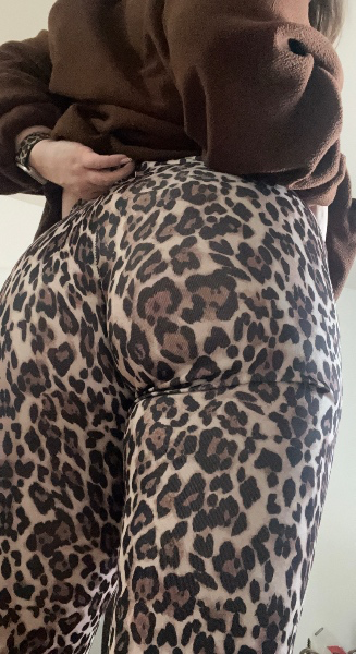 drainedbymix's tweet photo. Which sub is treating this queen today? https://t.co/1u8dgxxAVO https://t.co/DThSiUxcZe