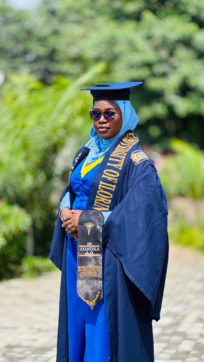 AishahAyantola's tweet photo. Doctor of Optometry?
Been there , done that!💆🏿😚❤️
A graduate !
Alhamdulilah https://t.co/njzopsR1nu
