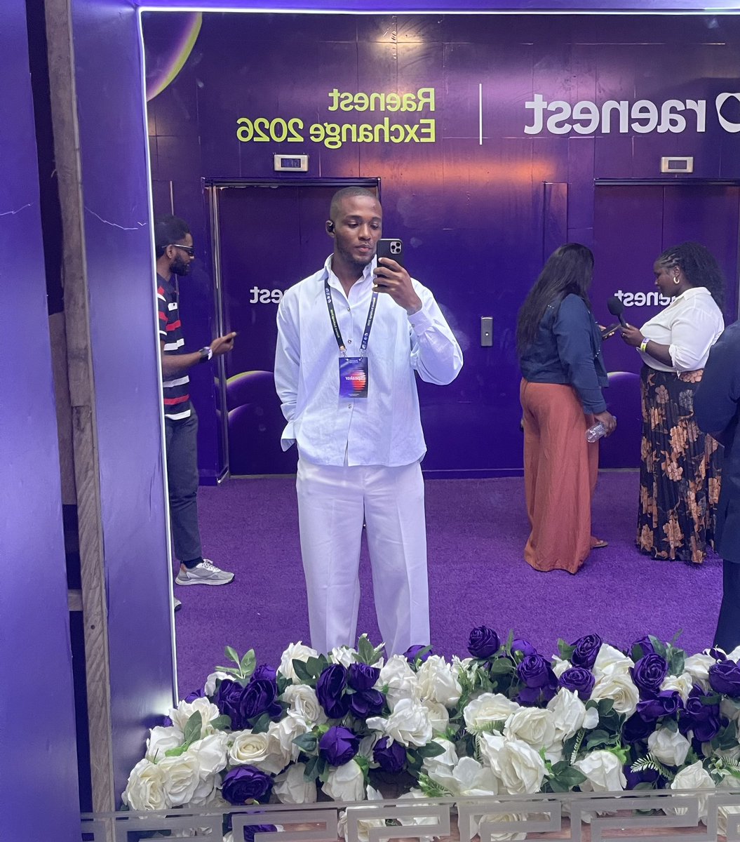 Tech_babby's tweet photo. It’s been 4 years of showing up on this platform 

It’s been 4 years of launching talents globally 

It’s been 4 years of community building. 

I’m forever greatful for this platform X. You opened soo many doors for me

Thank you Jesus. Good morning 🤍 https://t.co/KzqaDkt39i