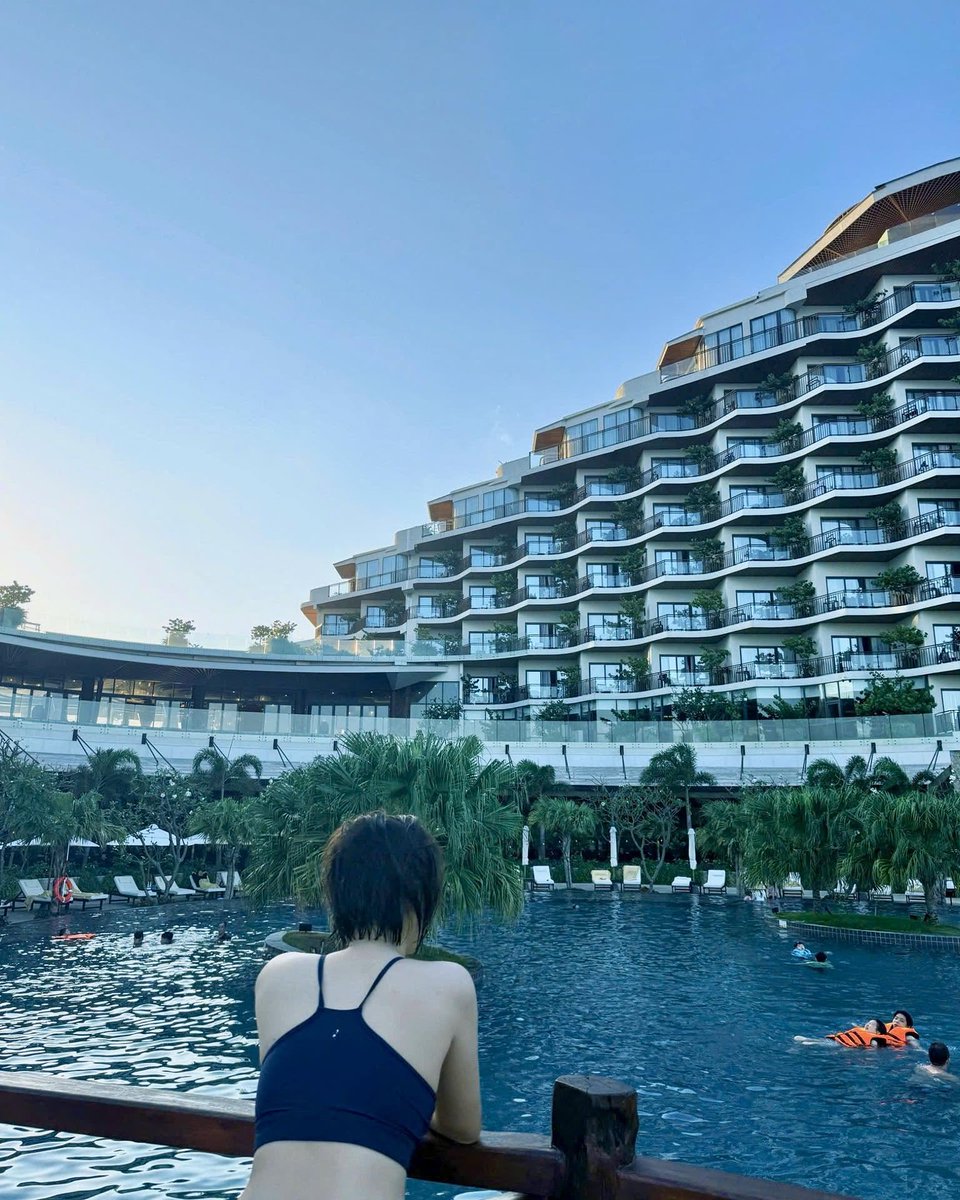 LinauPMcBridDwc's tweet photo. Mùa cao điểm hè sắp đến, hãy chọn nơi uy tín để đặt dịch vụ. Giá rẻ hơn vài trăm nghìn có thể dẫn đến rủi ro mất tiền, cận ngày mới biết bị lừa. Đặt dịch vụ cần cọc để giữ chỗ, mong khách hàng thông cảm. https://t.co/yPCIAmcCAa