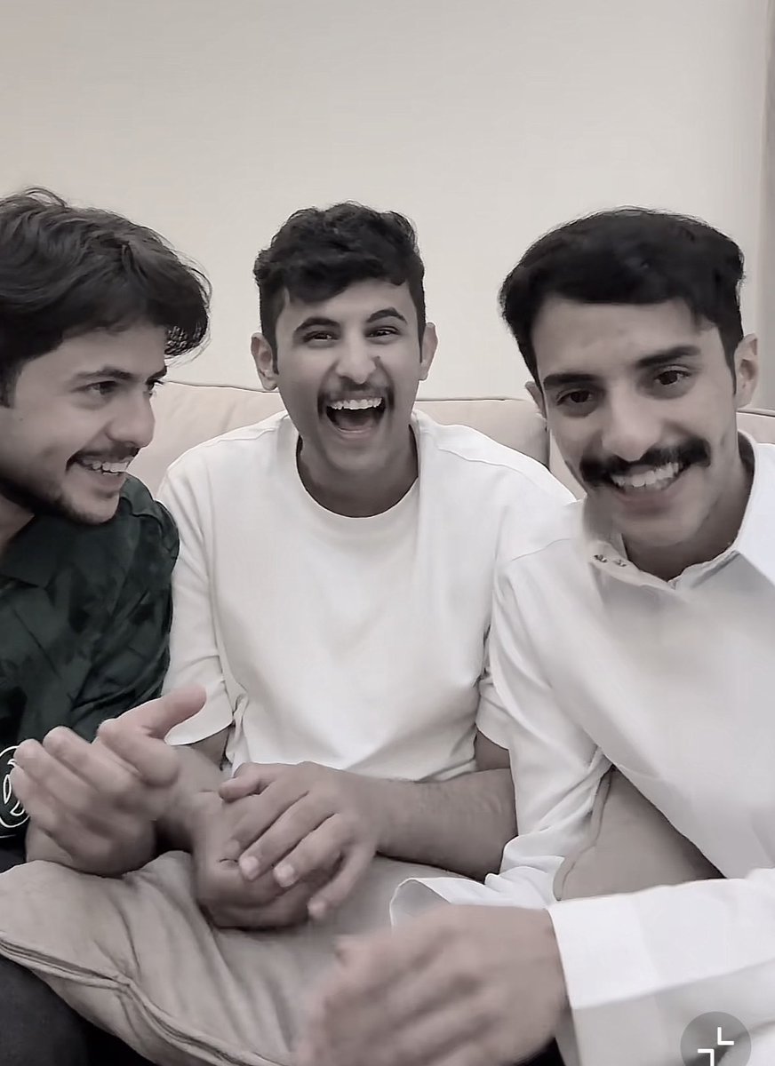 miii7vx's tweet photo. يا كثرررر الشوووق ❤️❤️❤️❤️
#عبدالصمد_بادي #معاذ_الفديد #زياد_الحربي https://t.co/TLkICxK6ZF
