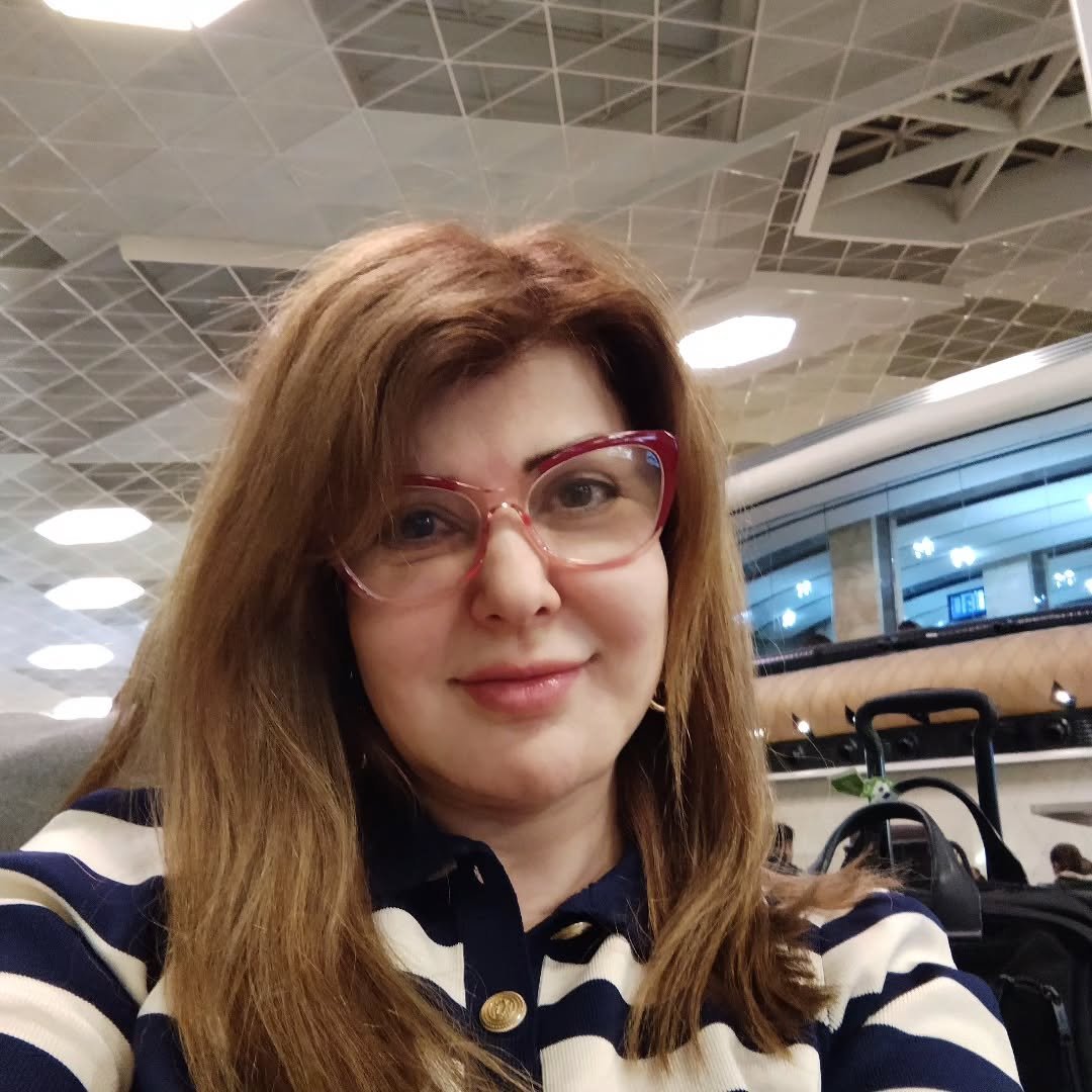 halarioustweets's tweet photo. Don't compete with others; become a better version of yourself every day.💫 https://t.co/NQXrIlOJSn