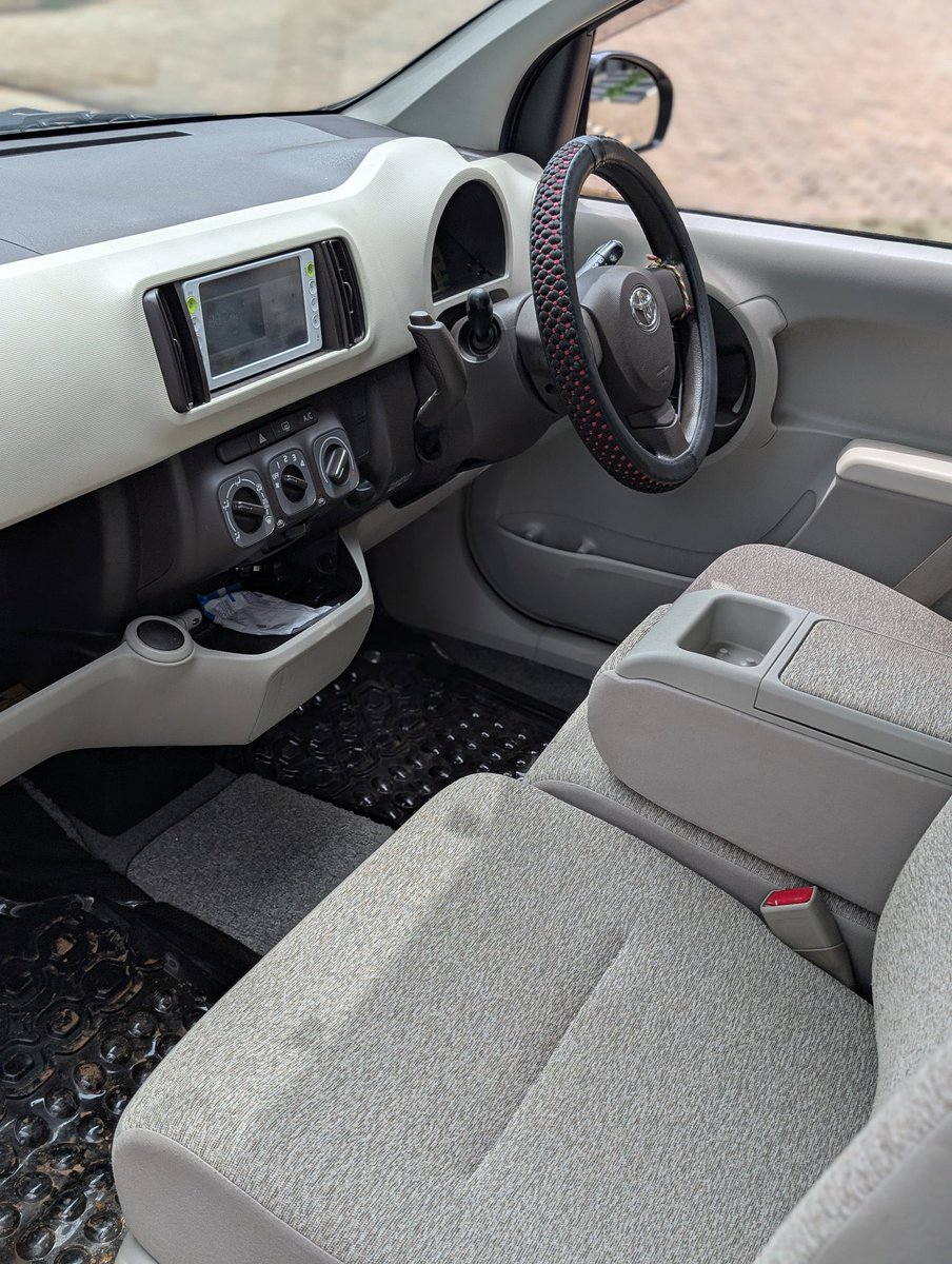 AshrafGodbaT's tweet photo. Toyota passo 2012 model
Automatic transmission
Foreign used
Available at 25.5M UGX
0740603454 https://t.co/dYaCTsRIbh
