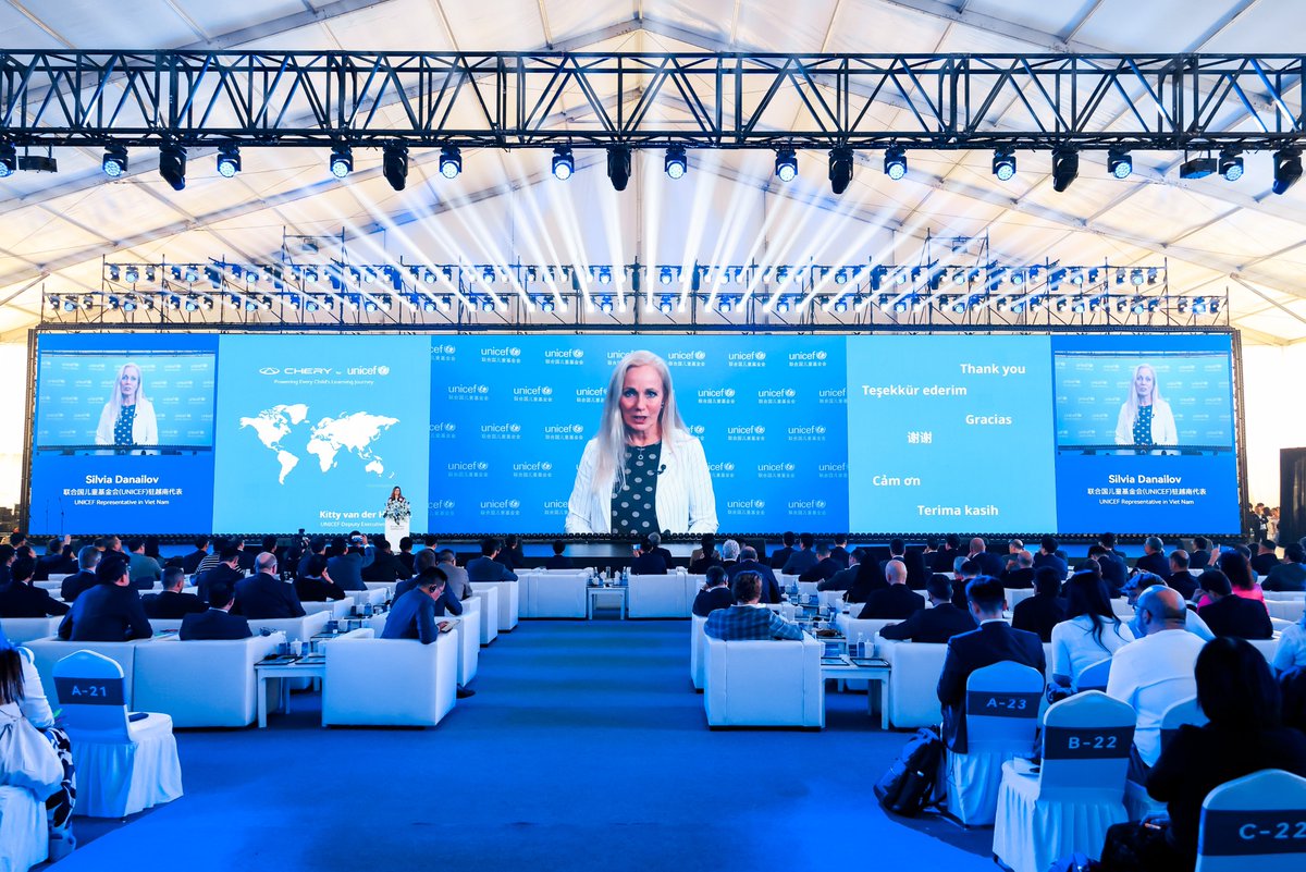 UNICEFChina's tweet photo. At @CheryAutoCo’s Int’l User Summit, we celebrated our global partnership to help children learn, innovate and shape their own futures.

🌍From global commitment to local action across 🇨🇳🇲🇽🇿🇦🇹🇷🇮🇩🇻🇳, thank you to the entire Chery family for powering children’s learning journeys🤝 https://t.co/YZvgf57smh