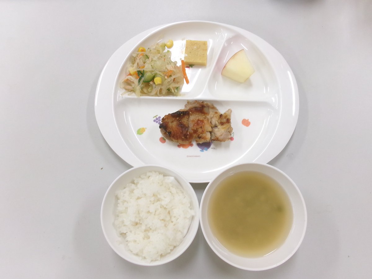 ic_mirai's tweet photo. 10/20の給食です♪ https://t.co/opI67FU94y