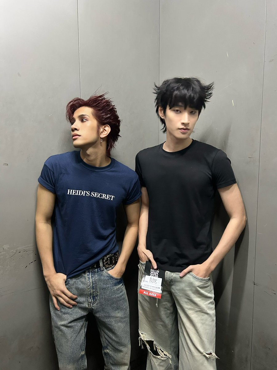 wooooyd's tweet photo. ปล่อยให้ไก่มันขันไปเถอะ พวกพี่ไม่อารมณ์ขันแล้ว https://t.co/k7ohZty7w7