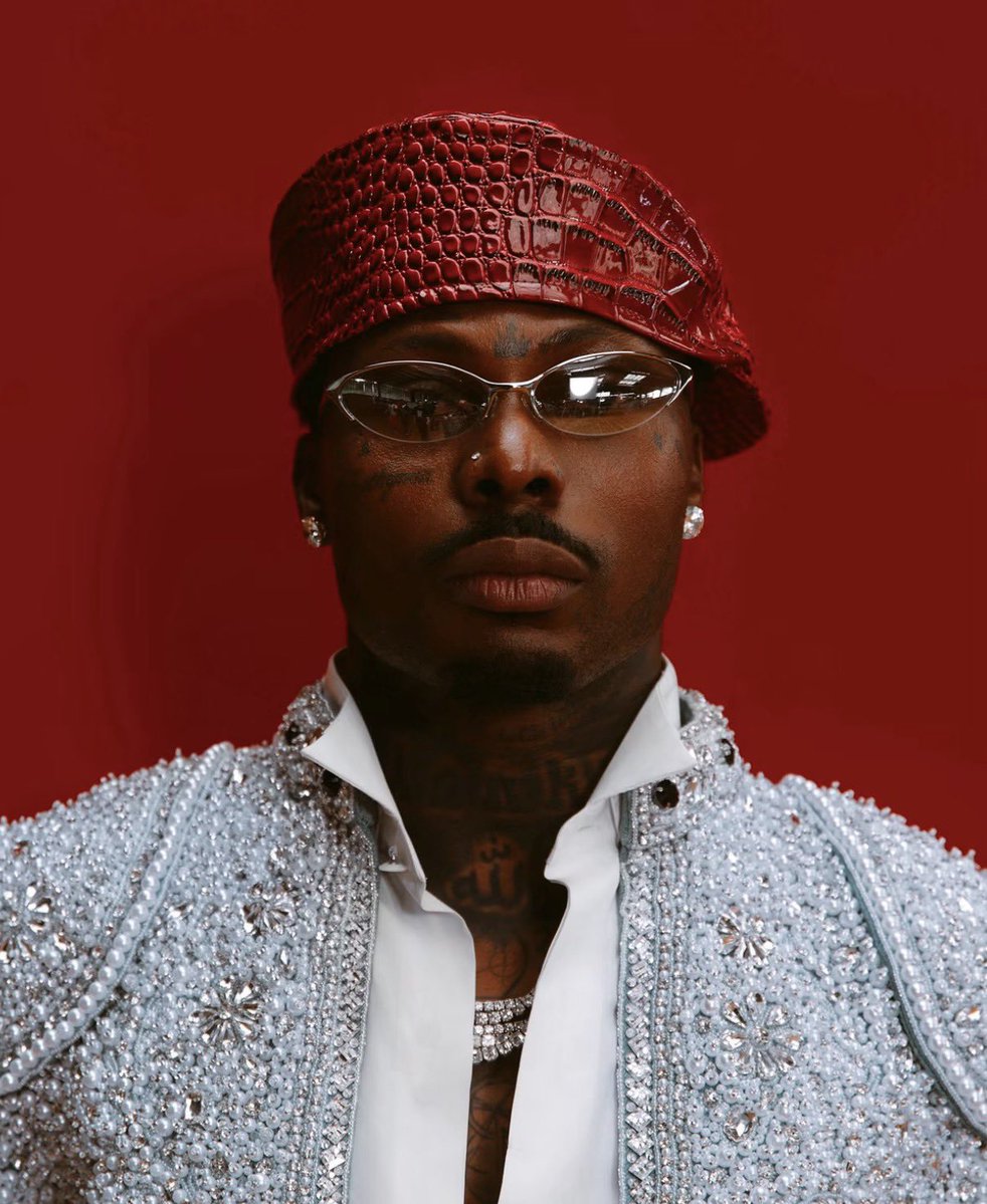 AlbumTalksHQ's tweet photo. The Best Selling African Acts Globally (Total EAS)

1. Burna Boy — 15.54 MILLION 
2. Wizkid — 15.16 MILLION 
3. Asake — 11.44 MILLION 
4. Rema — 10.01 MILLION https://t.co/1VtaKkHhvN