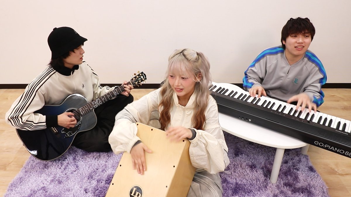 plusonica's tweet photo. 机さする / 青木遥 (cover)
ぷらそにか

↓フルはこちらから！↓ 
https://t.co/EFDApre41A https://t.co/PLDSWB2yFv