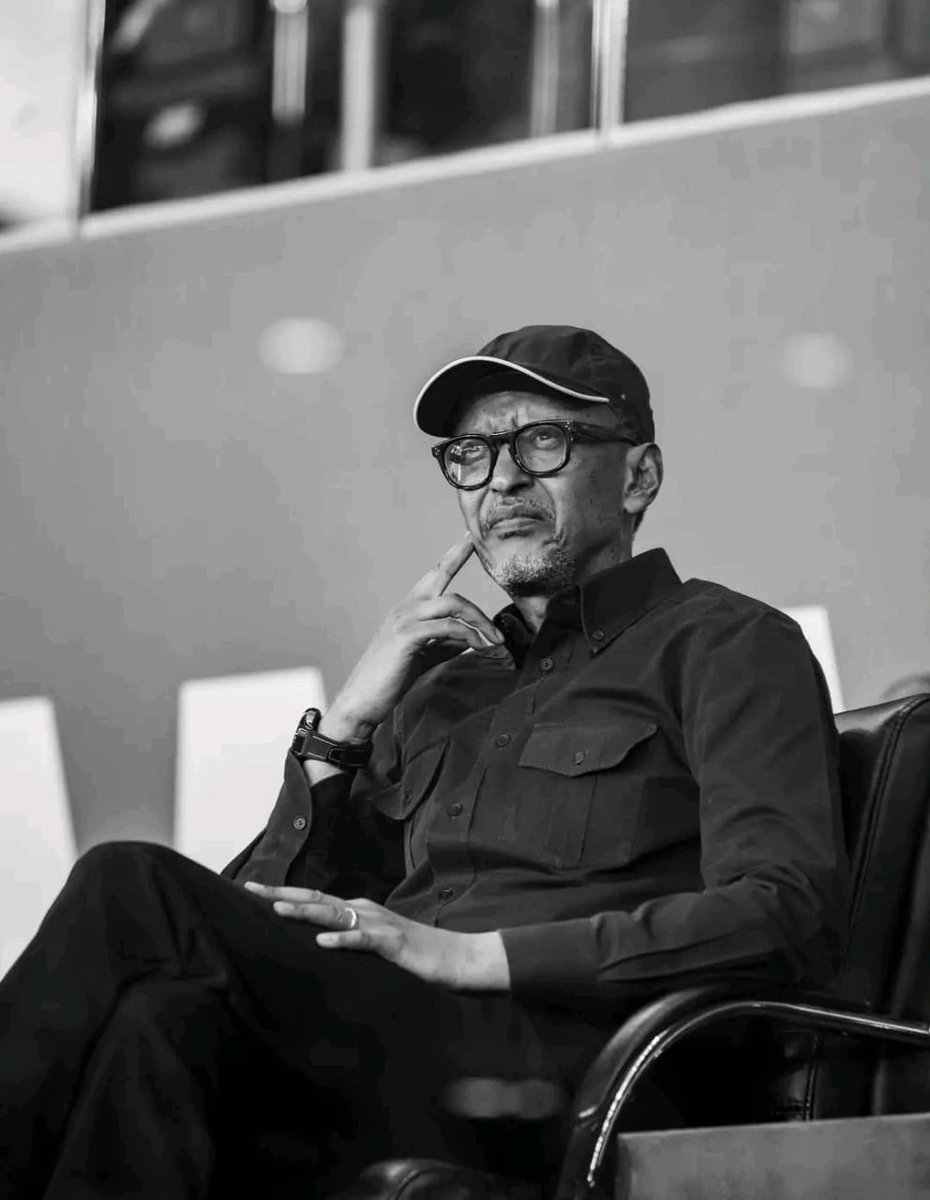 Alain_map2's tweet photo. Happy Birthday 🎉🎂 to our beloved President, INTORIZIRUSHINTAMBWE! ❤️🇷🇼 https://t.co/191VVFvrf3