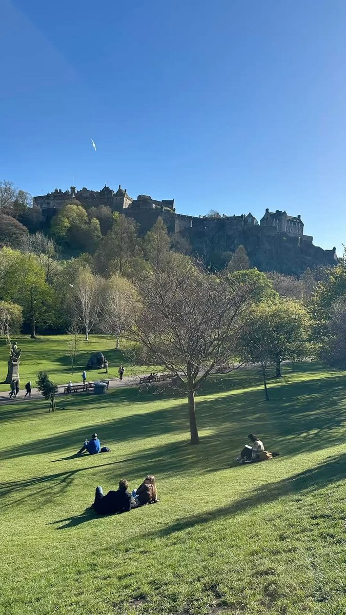 earthviewss1's tweet photo. Edinburgh, Scotland 🏴󠁧󠁢󠁳󠁣󠁴󠁿 https://t.co/F580FSAXry