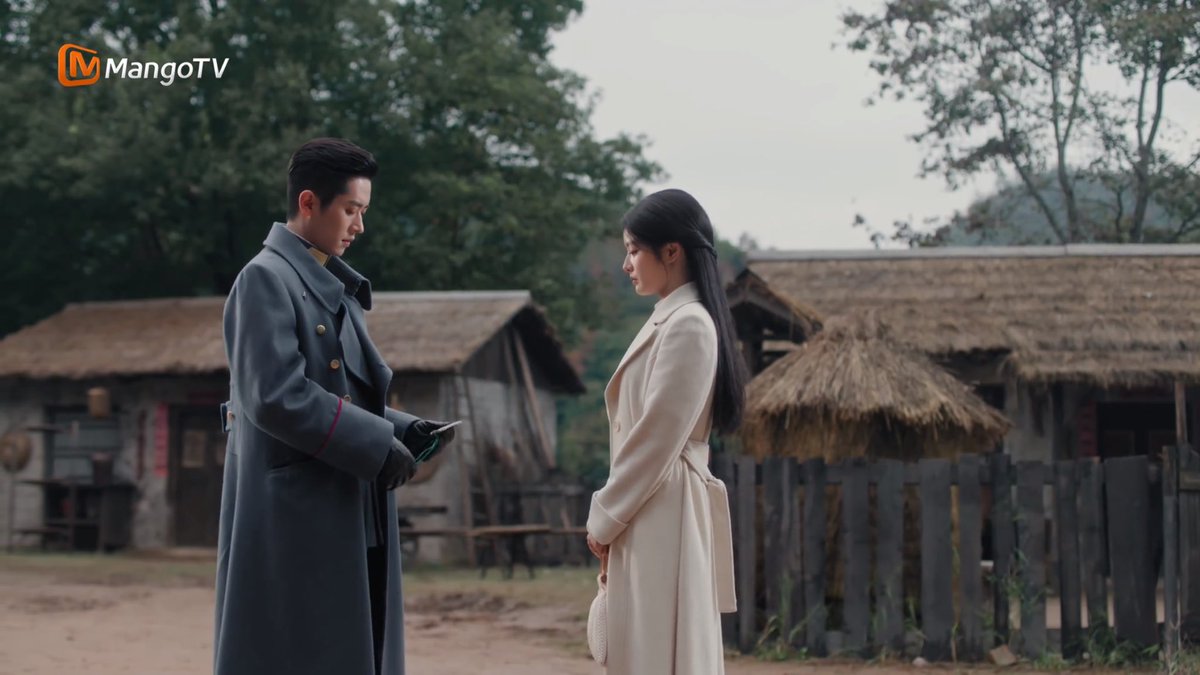 cheezzle's tweet photo. 👨🏻: ye pingjun, gadis itu adalah kamu (gadis yg ditemui changxuan di kuil pas masih kecil)
👩🏻: **kaget**
👩🏻: ternyata itu kamu?
👨🏻: iya, itu aku

#TheLamentOfAutumn
#TheLamentOfAutumnEp22 https://t.co/C9Nbuj9OFt
