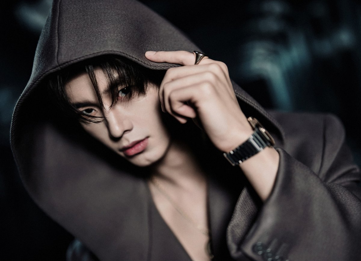 mandugorenkk's tweet photo. #HeYu looks so stunning https://t.co/gGaoZLdbMW