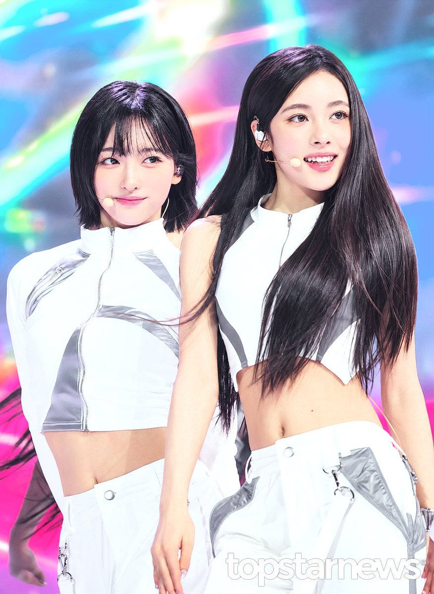cutestevervora's tweet photo. 보라 오아 얼굴합 ㅁㅊ나봐..ㅜ//..........♡♡ https://t.co/CHwvnNT8QL