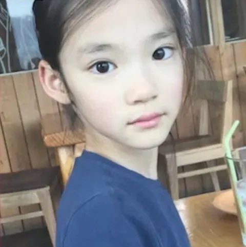 haamonge's tweet photo. 아기밀크즈좋은점
묘하게닮앗고,진짜우유냄새날거같음 https://t.co/hx7TpMO0Yt