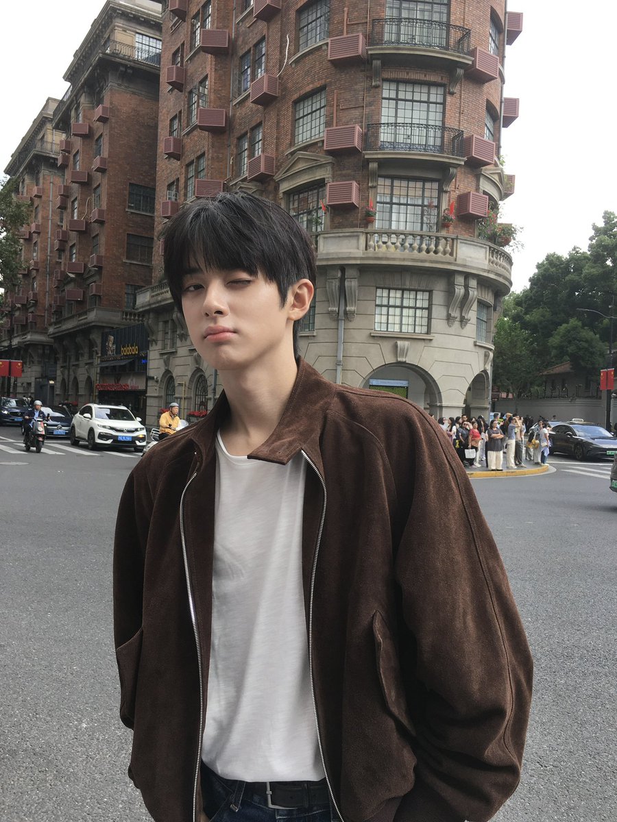 minkyu_0312's tweet photo. 윙크연습중 https://t.co/Mrjtn37kvF