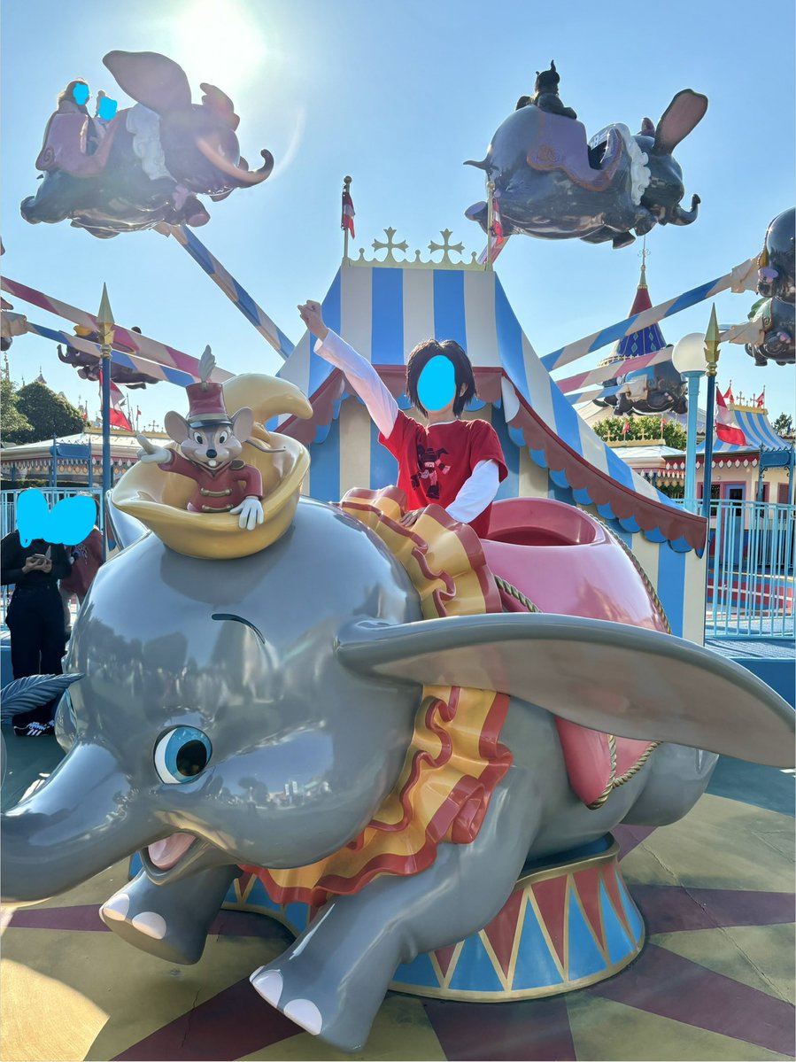 ddddyyi's tweet photo. クロミツへ
今日こそこの写真の出番だよ
ヒロ可愛いね https://t.co/1TpvgxXHj5