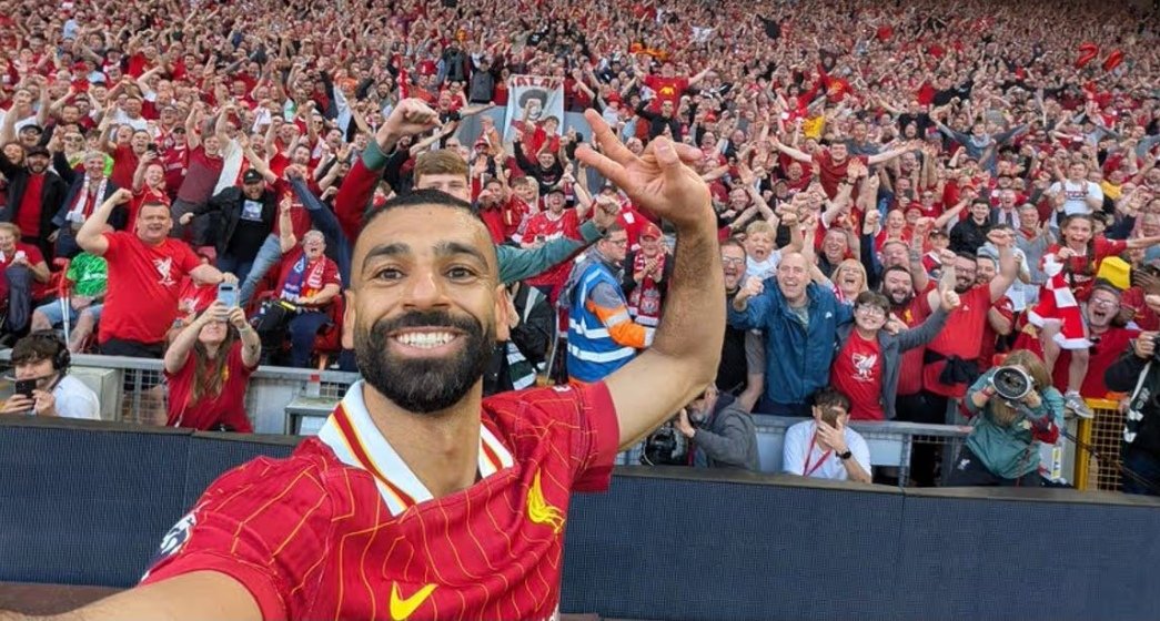 Corballyred's tweet photo. Salah has 95 goal contributions in his last 105 games since the beginning 24/25 season.

That's absolutely insane numbers and when he is supposedly finished😂 

One of the greatest players of all time ✅ https://t.co/YFz0d5oMfg