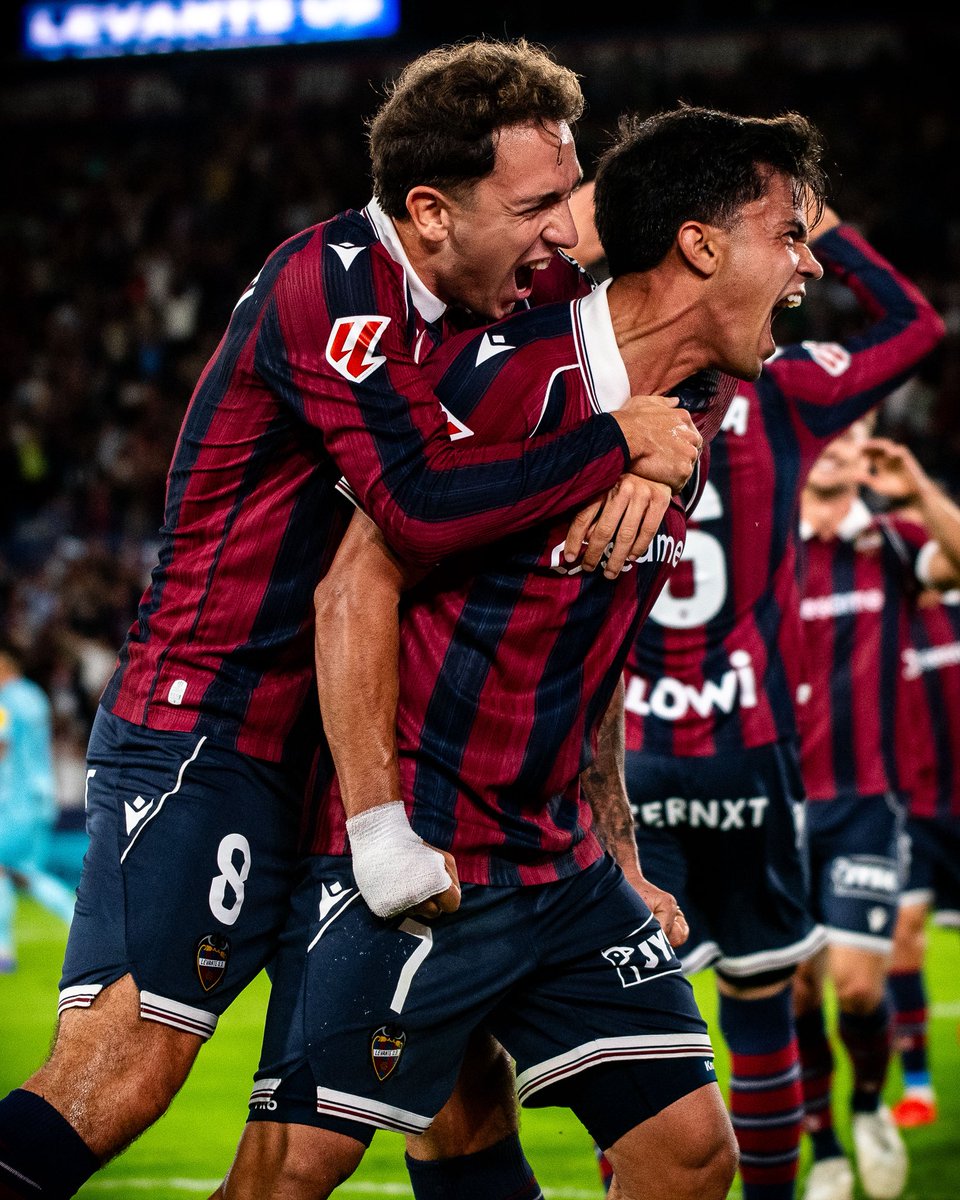 LevanteUD's tweet photo. ⚽️ Un doblete en dos minutos.

🏹 ¡Brugui Brugui!

#LevanteUDAthletic https://t.co/TCcsAI9GNu