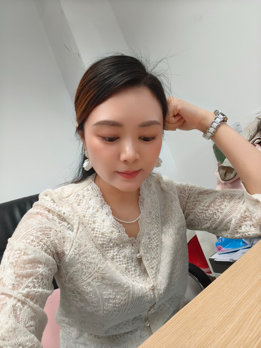 SimranBharjr9i's tweet photo. 30对岁的我，刚玩X，欲望开始变大了,长相一般，胆小可爱，有点反差，听说这里可以那个是真的吗？ https://t.co/EyB8S9sfJW