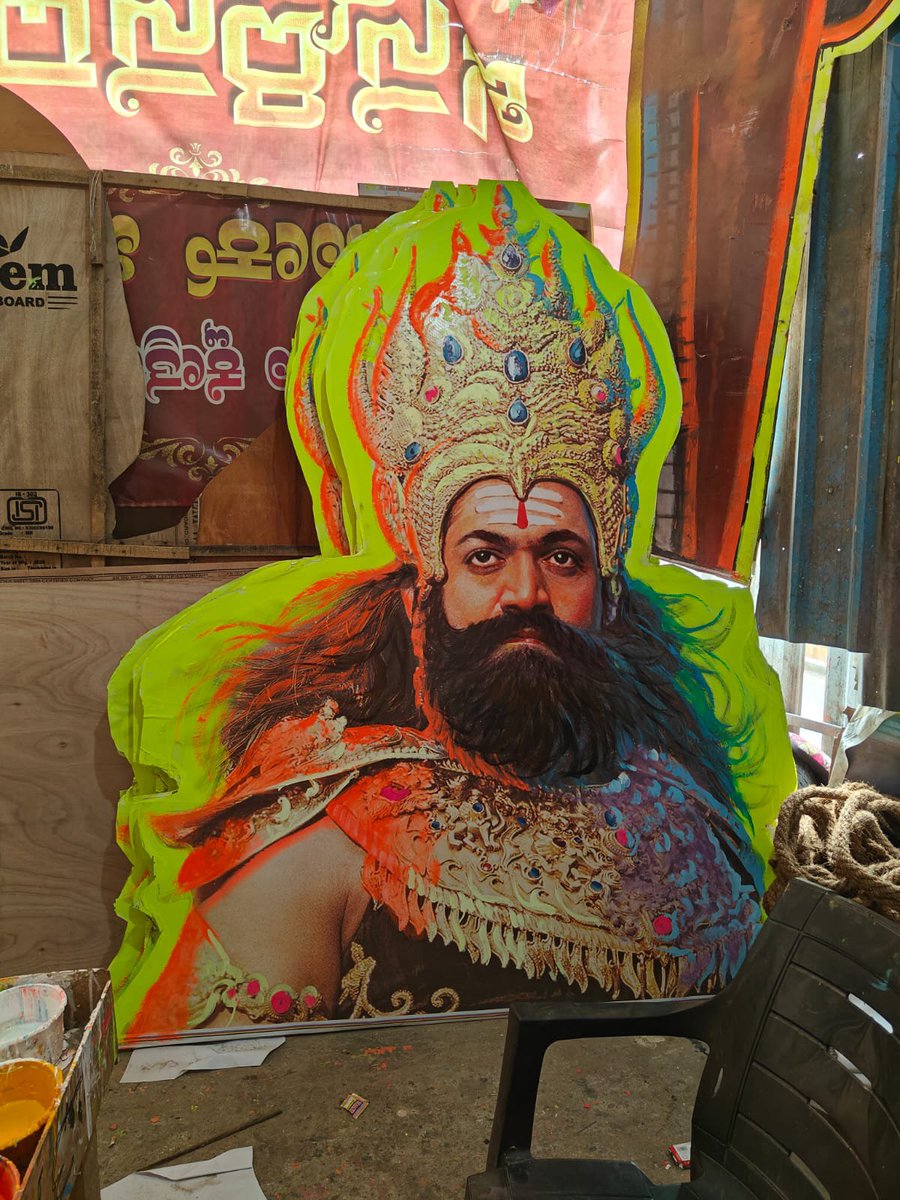 TeamOnlyYash's tweet photo. Cutouts Getting Ready 🔥🔥

#Ramayana #Ravana 
@TheNameIsYash #Yash https://t.co/lzjyyY2d7B
