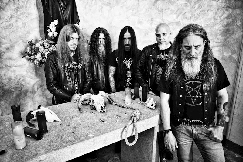 eksperiment's tweet photo. Italian horror meets extreme metal.

Barcelona's Estertor revisit the cinematic nightmares of Fulci, Bava and Soavi on their new album Evil Black Church.

Read: https://t.co/xnijldJIgm

#Estertor #ItalianHorror #ThrashMetal #DeathMetal https://t.co/yX4bxStwtg