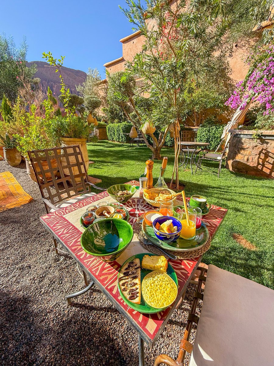 robertozurdo's tweet photo. Still thinking about Eden Boutique Hotel in Morocco’s Dades Valley. My favorite stay in the country: modern architecture carved into the mountains, thoughtful design, lush gardens, and unforgettable locally sourced meals. https://t.co/rDyujrqlzg