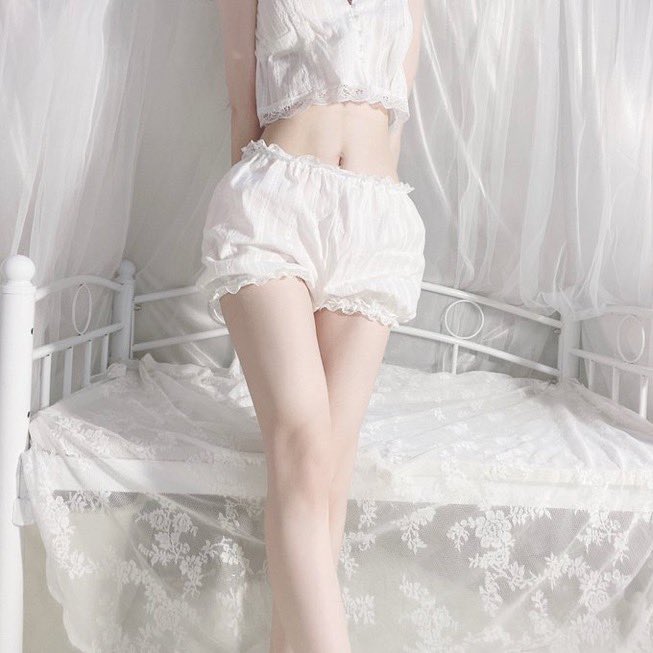 mostafaelshsht6's tweet photo. 好看吗，特意穿给你看的 #澳大利亚🇦🇺
#极品身材  #美腿  #女友感  #美腿 https://t.co/bRu2x6pRaO