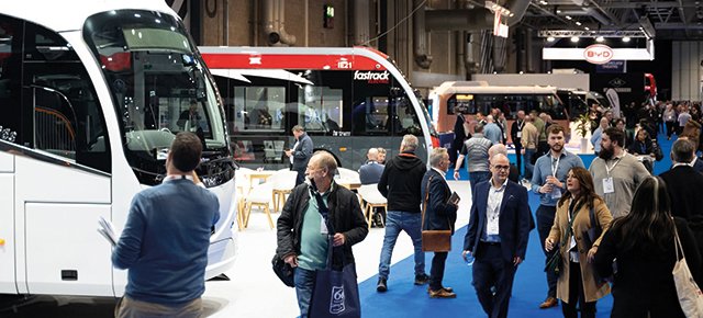 passtrans's tweet photo. FUTURE OF BUS 🚍 | The old order meets the new - Established manufacturers face growing competition from ambitious overseas newcomers
#EuroBusExpo
🚌👀
➡️ https://t.co/G8fSjmOr15 https://t.co/KqHFShNtLD