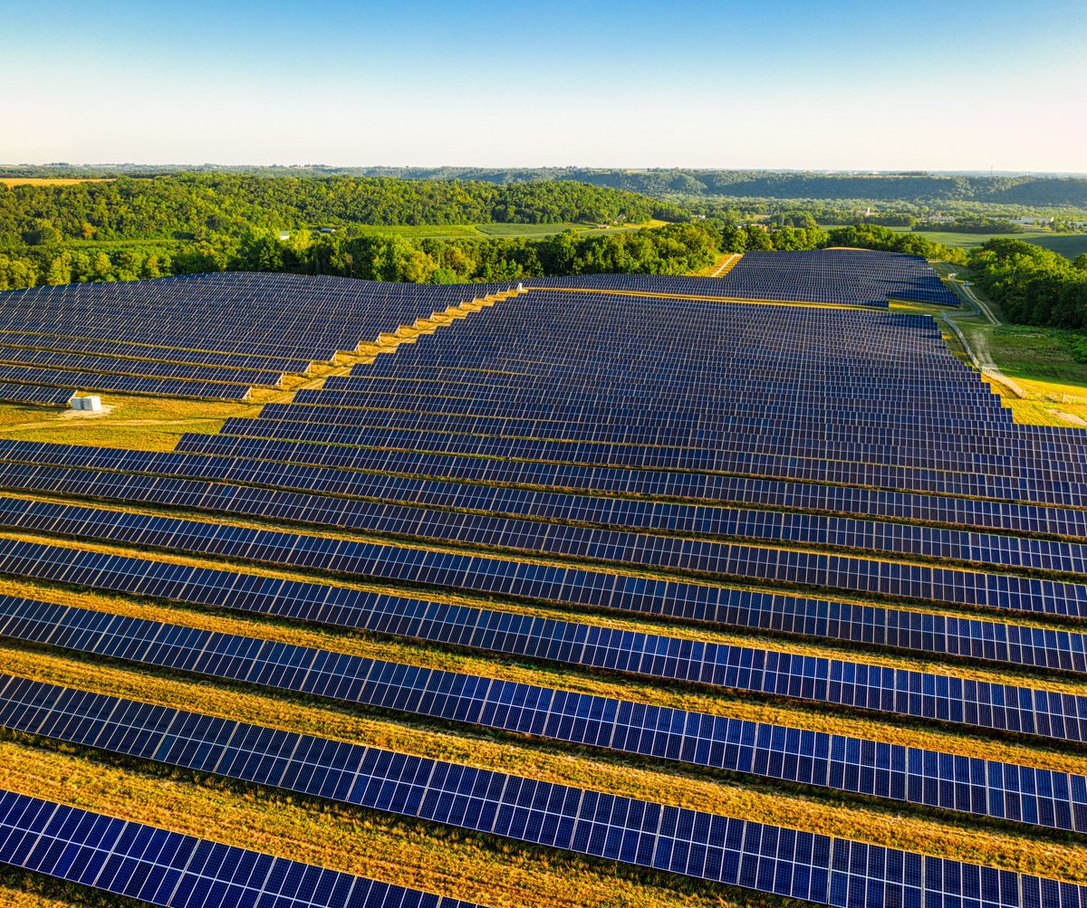cesispa's tweet photo. Battery energy storage is scaling rapidly, but trust in performance is essential.
In a new #UtilityDive feature, #KEMALabs and #EnerNex explore how rigorous testing, independent certification, and advanced grid integration expertise help ensure reliable, safe, and high-performing BESS deployments.
Read more: https://t.co/PdXJbac4QV
#EnergyStorage #BESS #Utilities #EnergyTransition #CESI