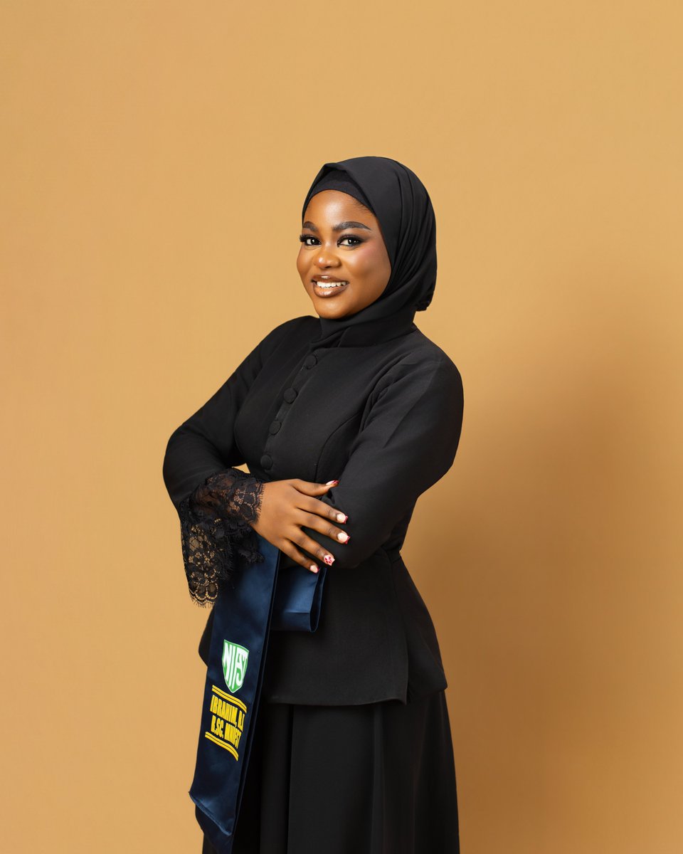 ruqayyahib's tweet photo. "And surely your Lord will give so much to you that you will be pleased " Q 93 vs 5

Alhamdulilah Robil Alaamen🥹❤️

Reintroducing:
Ibrahim, R.A
Bsc (Food science, Mnifst)
Second class Upper Division🎉

@UnilorinNGR
#UNILORIN41stConvocation 
#UNILORIN https://t.co/gxIHNWs0gv