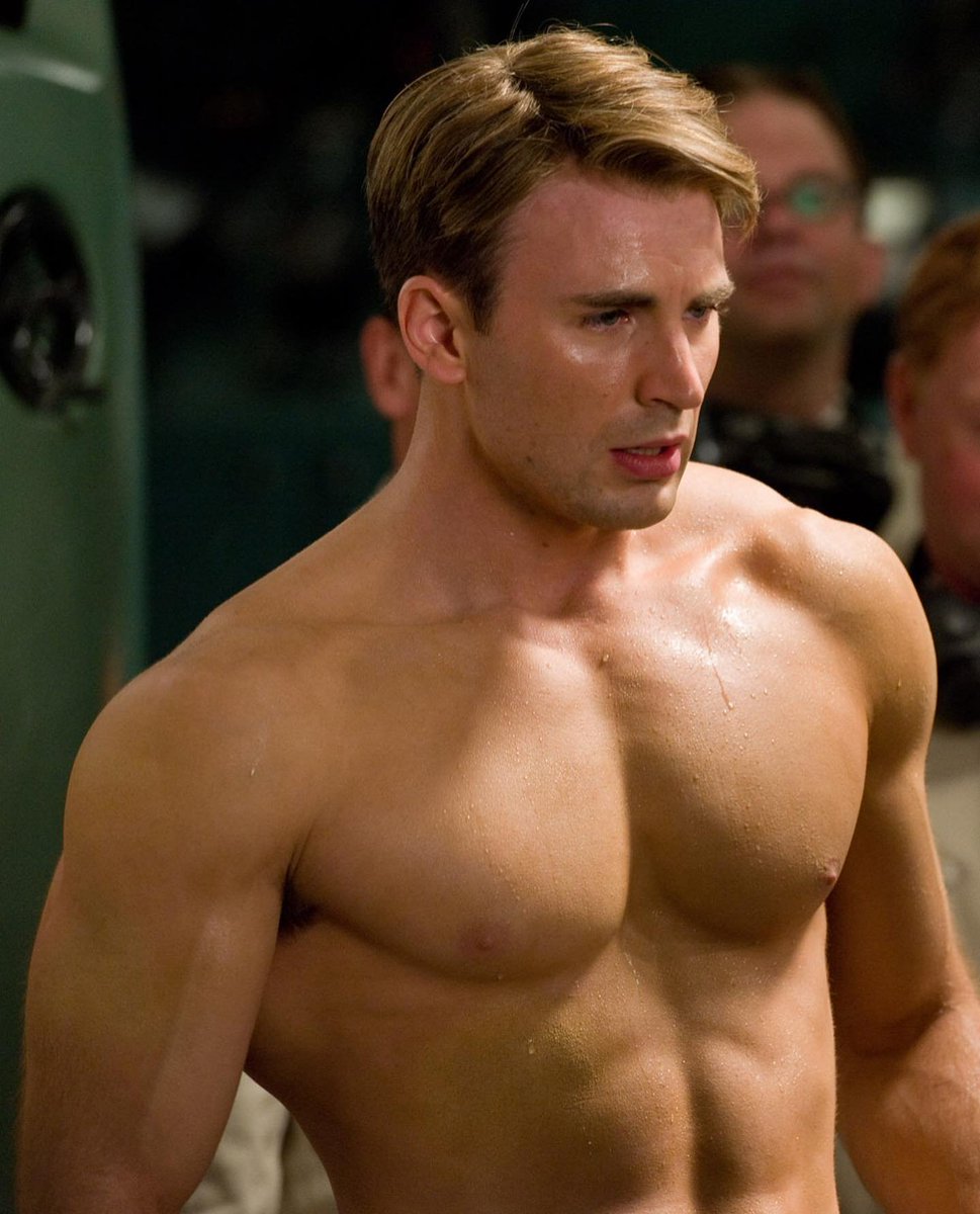 allmenareGays's tweet photo. Do you find Chris evans attractive? https://t.co/pP3oS8mFU9