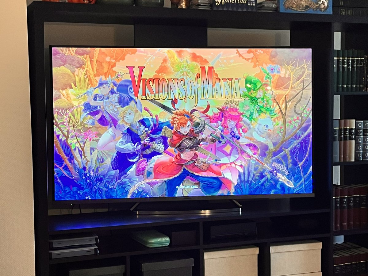 WinterDisa's tweet photo. Going to play some Mana this morning with my breakfast 💜 https://t.co/t9LEKSvtco