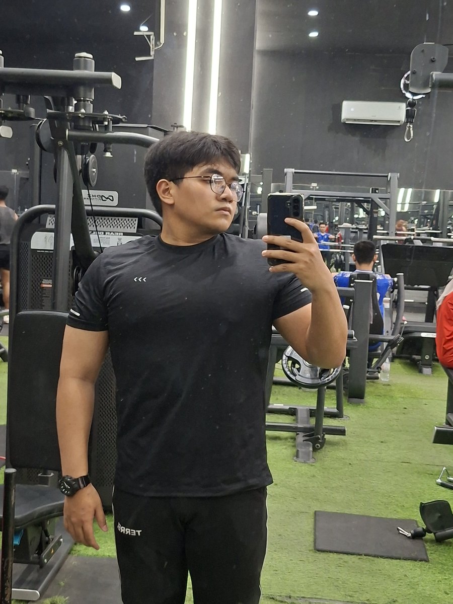 DefrTen's tweet photo. foto lama, wanted to use newer photos but isnt as impressive dah https://t.co/OLTTNzmGmy