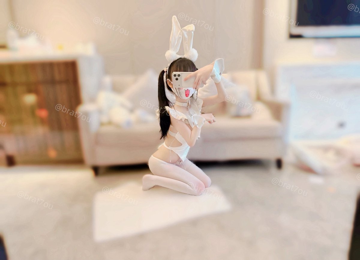 brat7ou's tweet photo. 今天是你的专属兔子 #puppy #萝莉 #双马尾 #乖巧 https://t.co/0mDUl93Qym
