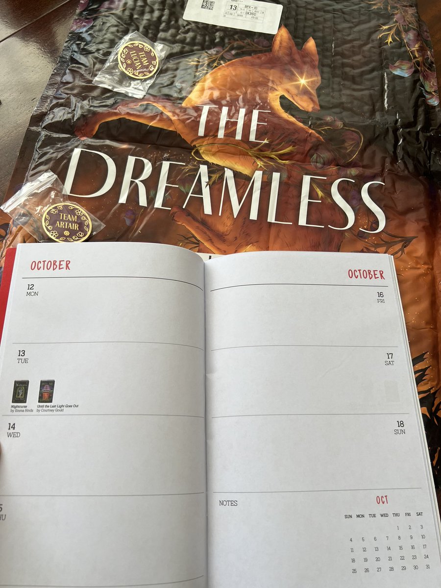 howusefulitis's tweet photo. Thank you @WednesdayBooks Cool Reading Journal! #readingjournal #journal #journaling #book #BookTok #booktwt #BookLovers #BookBoost #wednesdaybooks #yabook #yalit #bookworm https://t.co/YcSg1DCRij