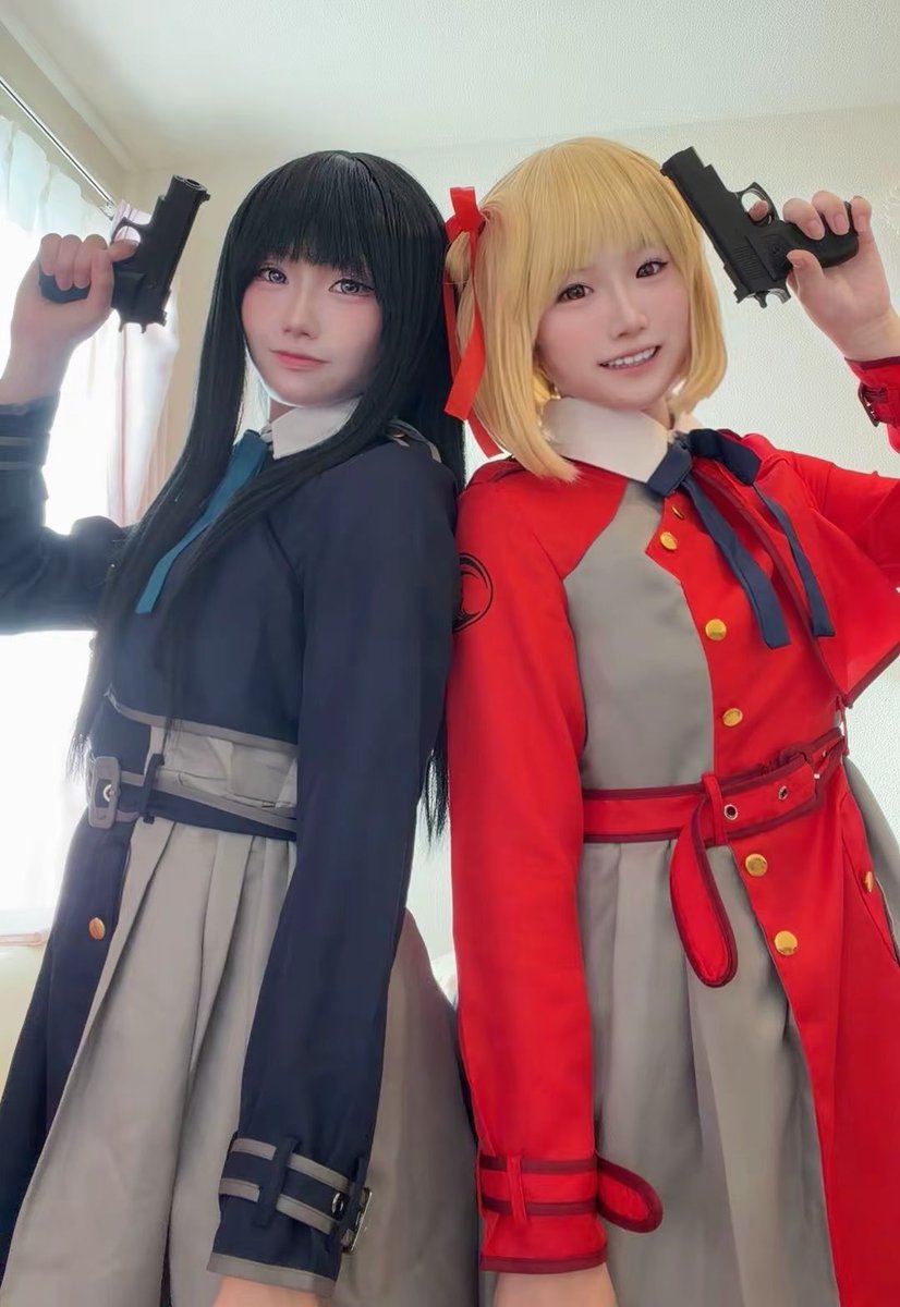 tamako_omu25's tweet photo. ⚠︎cosplay⚠︎
初併せ！可愛すぎたよ😭
 #リコリスリコイルコスプレ
 #錦木千束コスプレ
 #井ノ上たきなコスプレ https://t.co/I2ZeiWMHZL