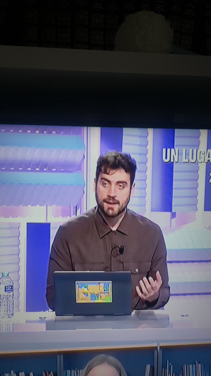 CartayaJuanjo's tweet photo. #EnBocaDeTodos como estara la izquierda que mandan a este personaje a justificar la violencia, y que @Nacho_Abad consienta todas las falacias que suelta por la boca, y encima se hace decir la voz de España, que la policía le da vergüenza, verguenza da escucharlo a el como español https://t.co/xNTQzHJ2Ul