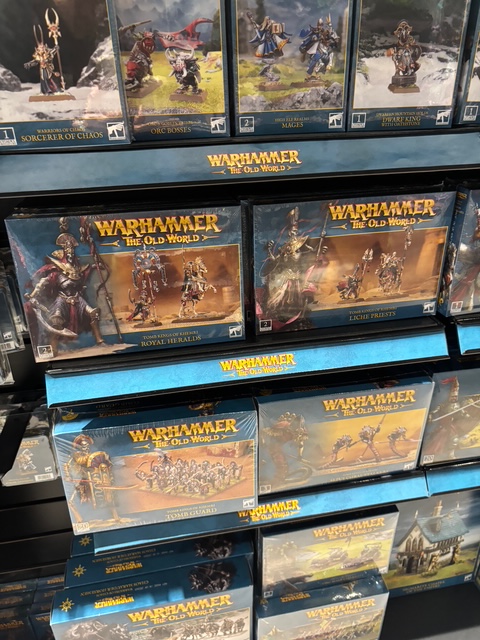 WarhammerKWGC's tweet photo. NewストアNewチャレンジ‼️

では、マネージャーケンタロウは何にチャレンジするの❓

1)アエルダリ

2)シティオブシグマー

3)アルファレギオン

4)クェムリ

ウォーハンマー40,000にエイジオブシグマー、ホルスヘレシーにオールドワールド、新しいアーミーにチャレンジです🔥

一緒にどうですか❓ https://t.co/msD8GeBRje